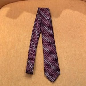 Pink Rootbizzle tie